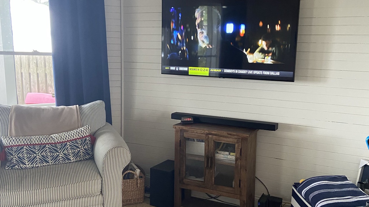 Photo of Livingroom in Sylvan Beach