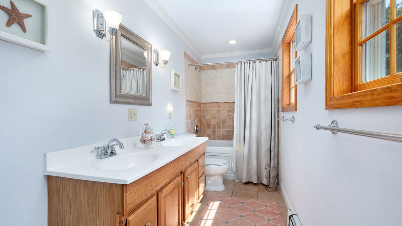 Photo of Bedroom in West Chatham