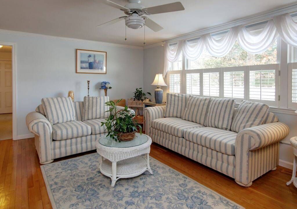Photo of Livingroom in East Falmouth