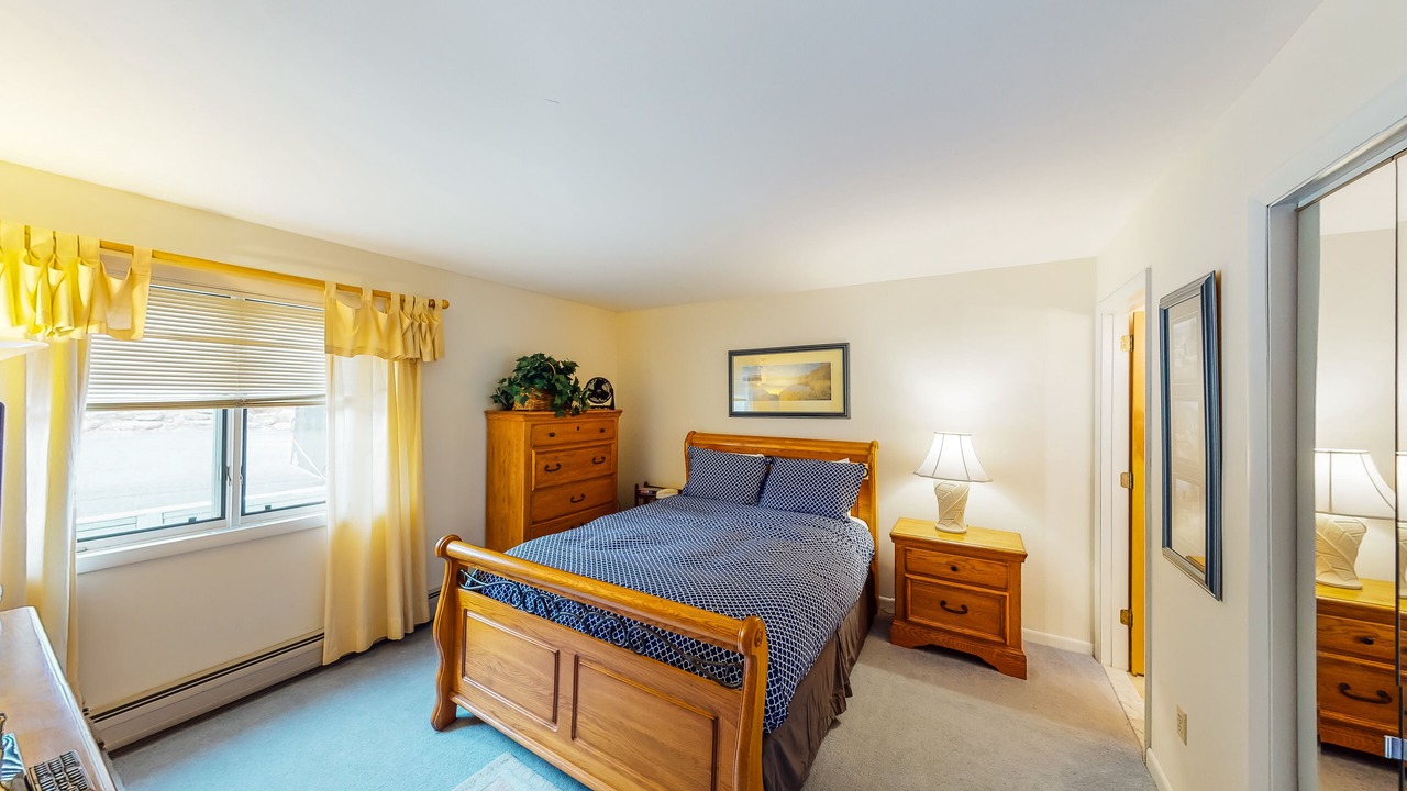Photo of Bedroom in Stowe Area