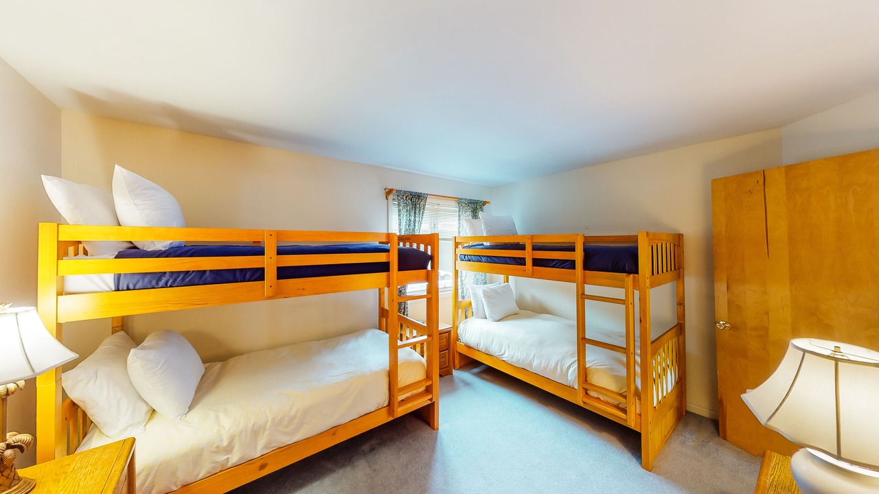 Photo of Bedroom in Stowe Area