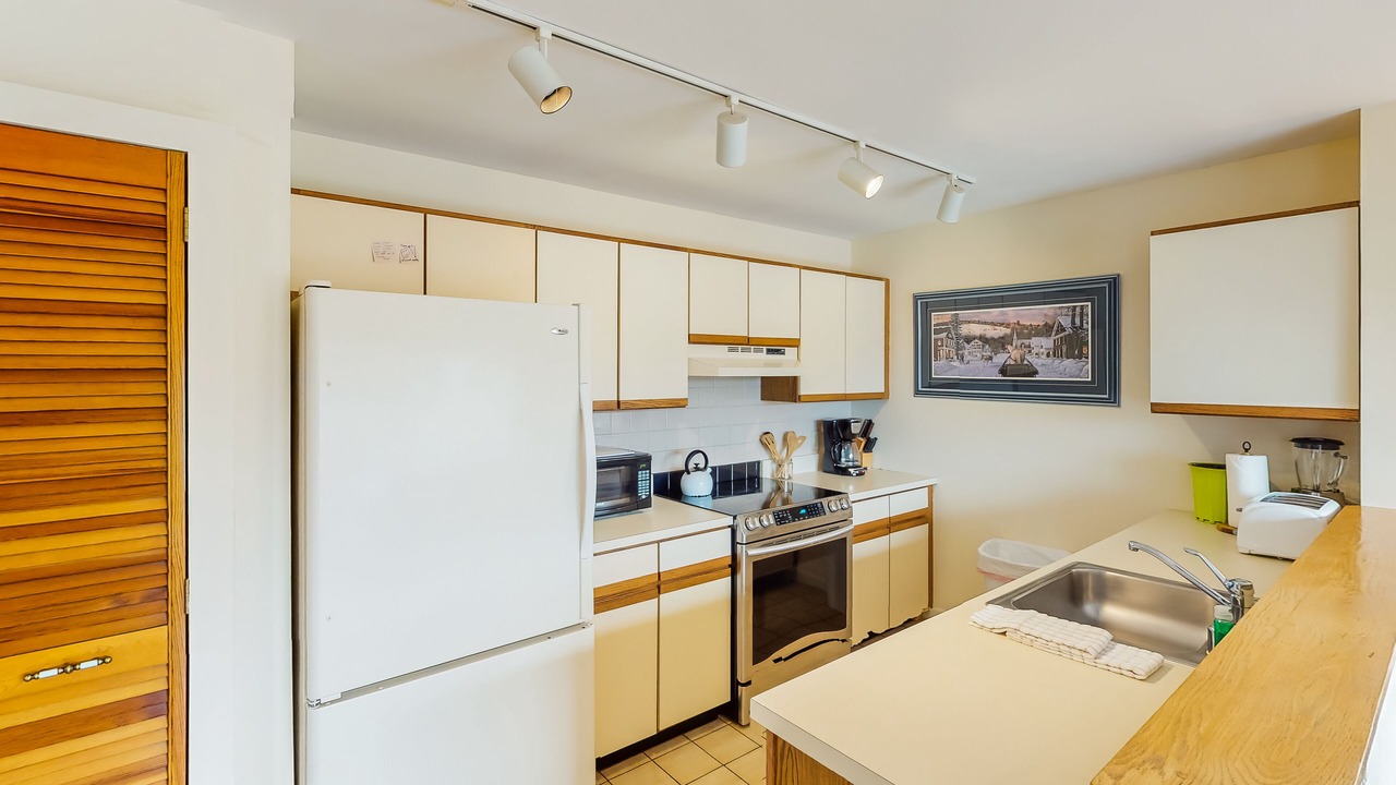 Photo of Kitchen in Stowe Area