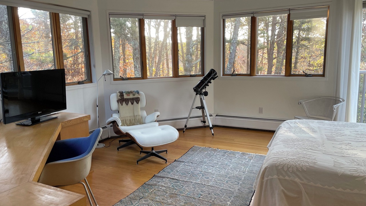 Photo of Bedroom in West Tisbury