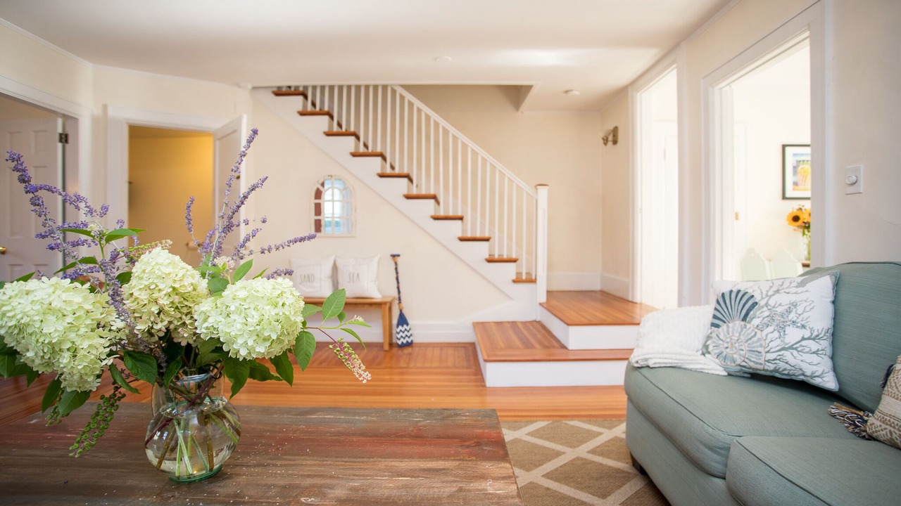 Photo of Livingroom in Top of the Hill