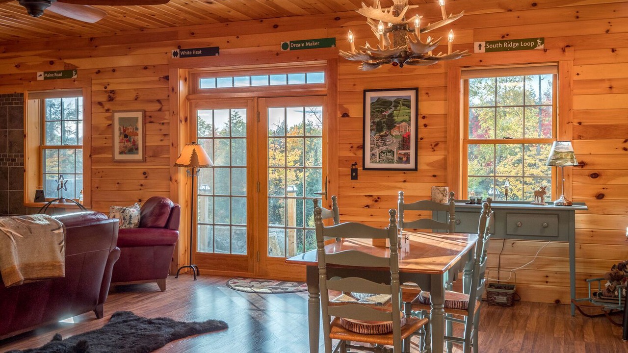 Photo of Livingroom in Bethel
