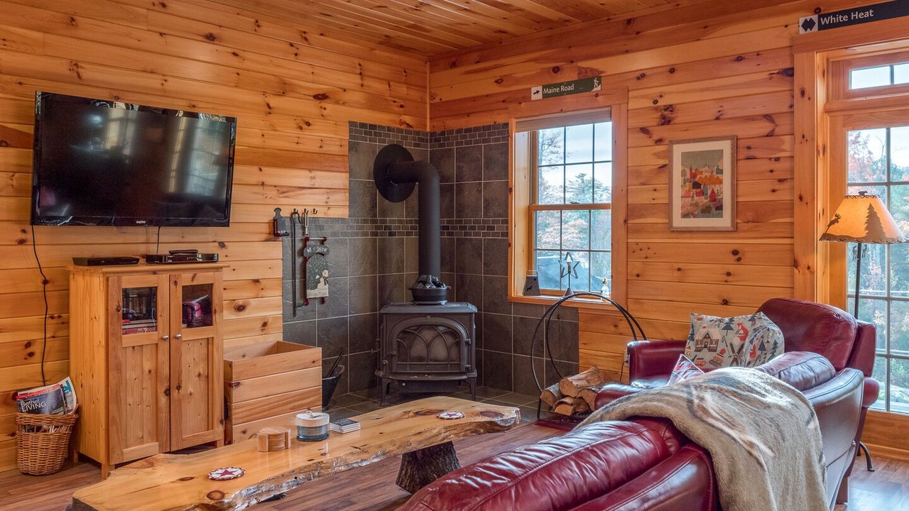 Photo of Livingroom in Bethel