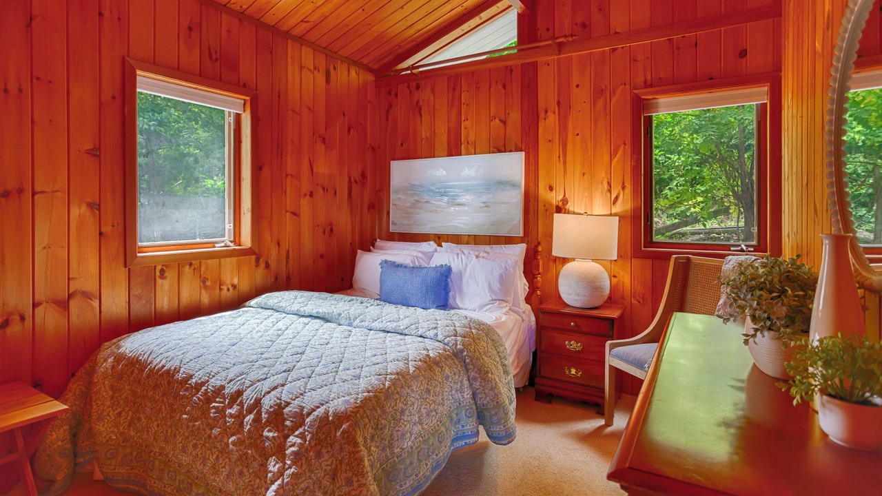 Photo of Bedroom in Town of Jerusalem