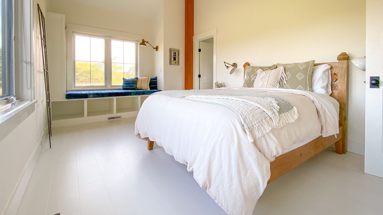 Photo of Bedroom in West Tisbury