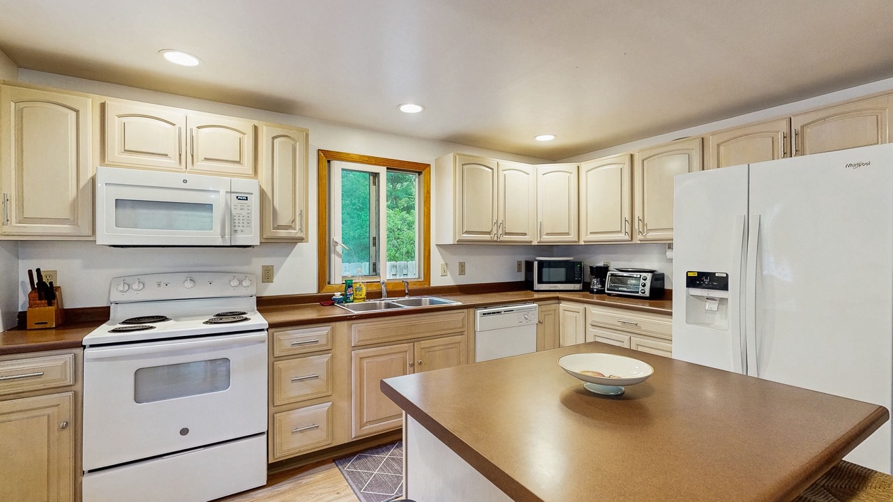 Photo of Kitchen in Oak Bluffs