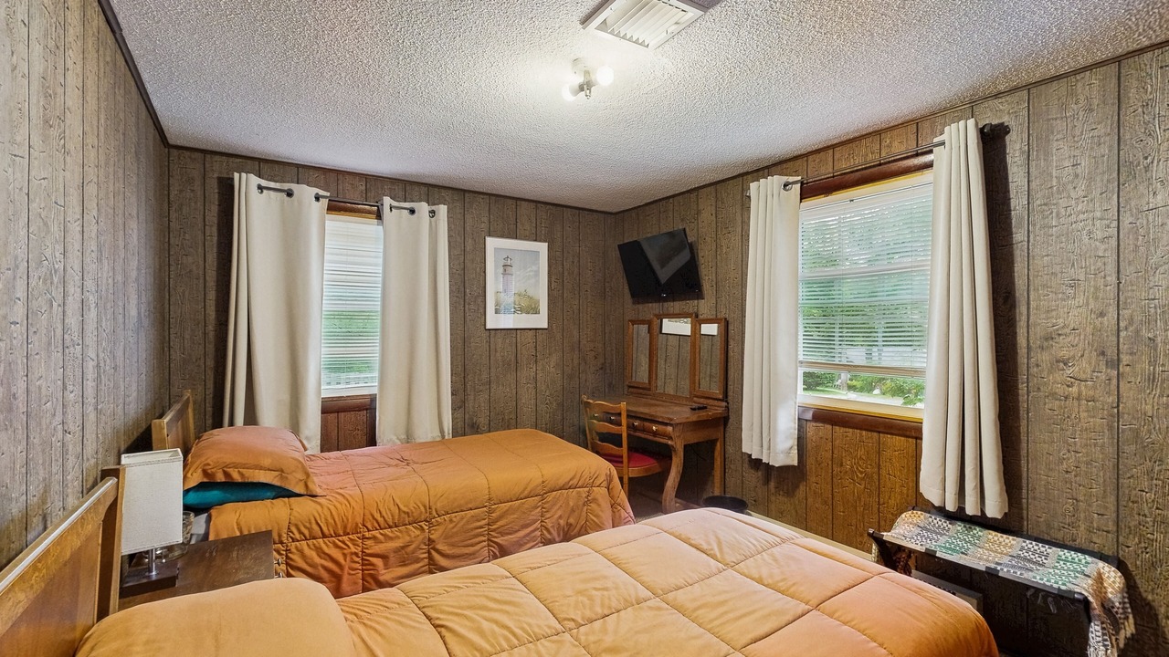 Photo of Bedroom in Oak Bluffs
