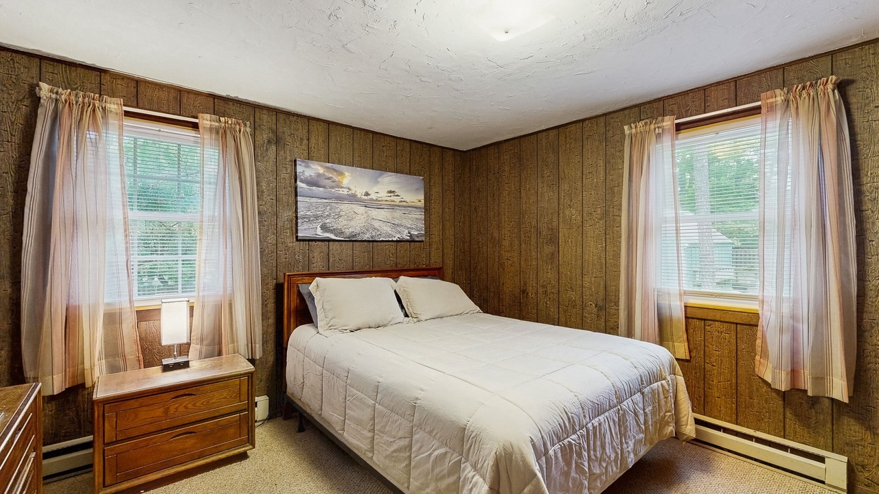 Photo of Bedroom in Oak Bluffs