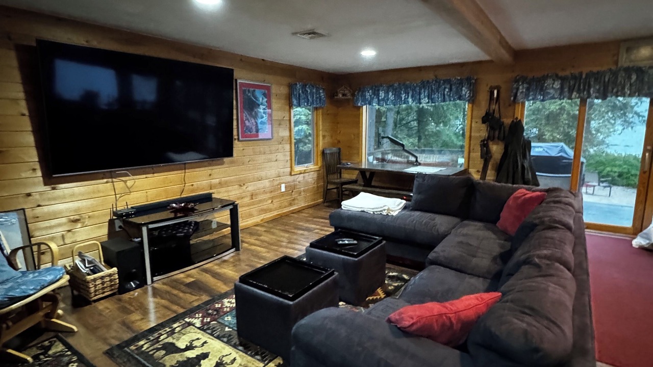 Photo of Livingroom in Gilford