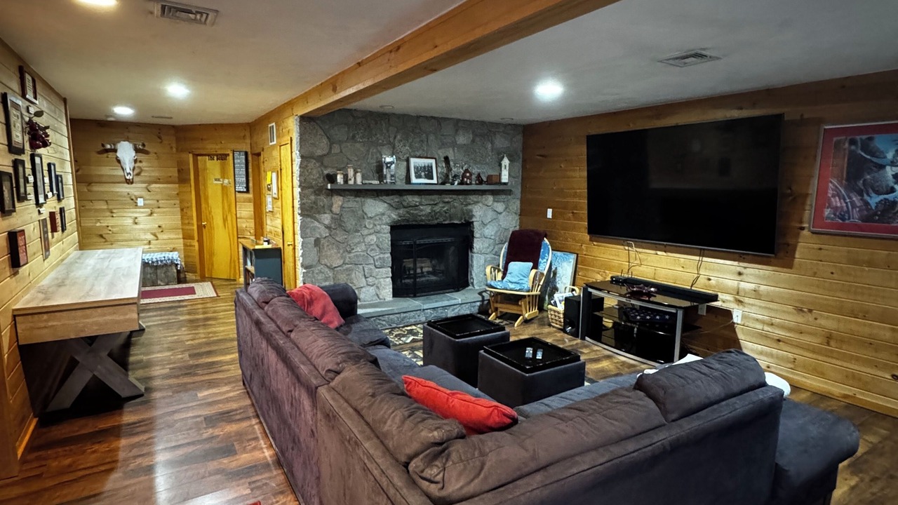 Photo of Livingroom in Gilford