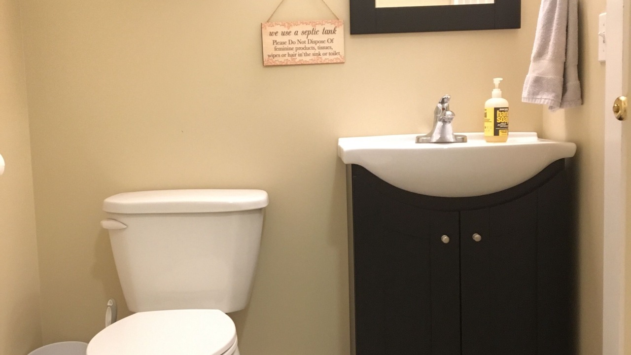 Photo of Bathroom in Waterbury Center