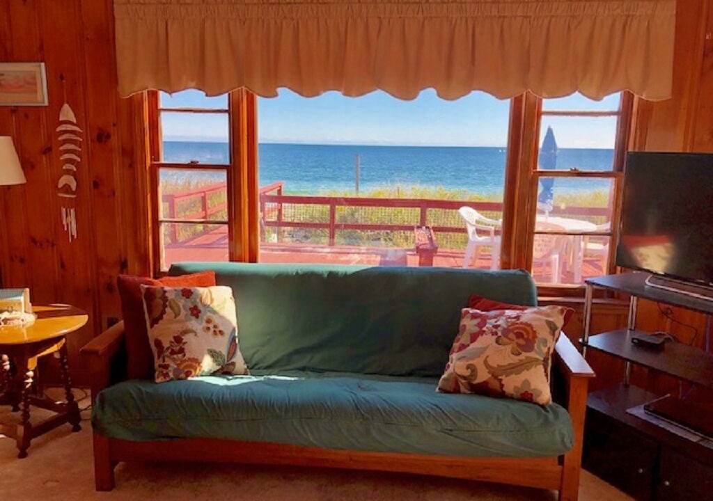 Photo of Livingroom in Westerly