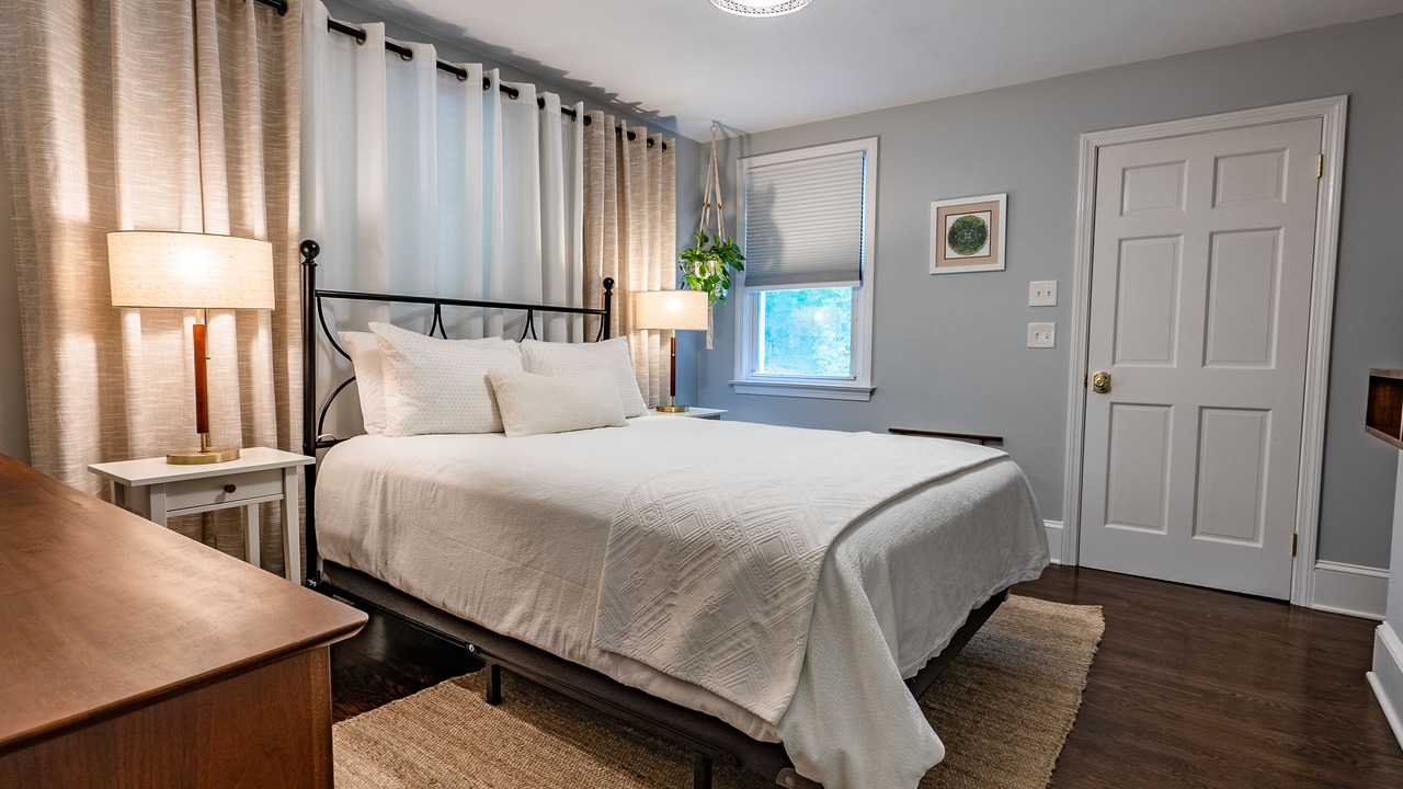 Photo of Bedroom in Chester Center