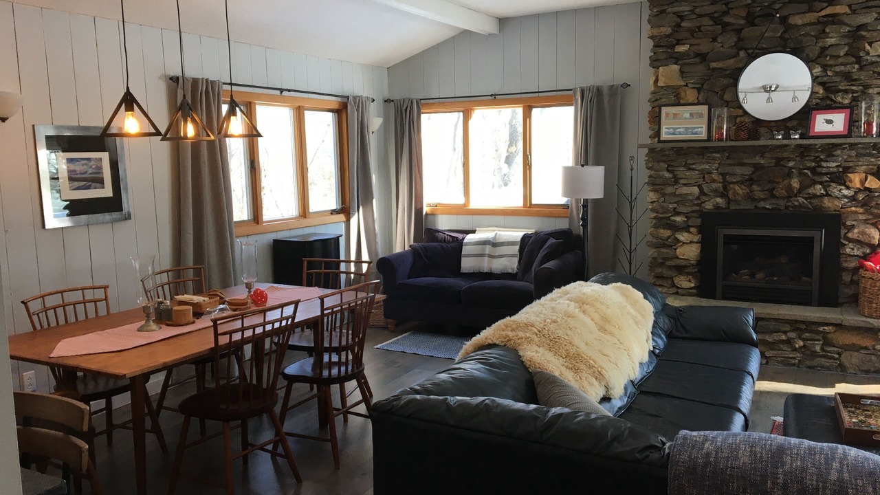 Photo of Livingroom in Moretown