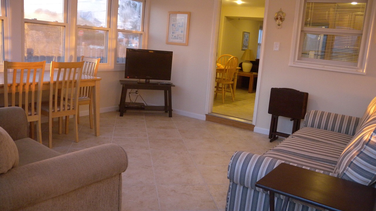 Photo of Livingroom in Beach Haven Park