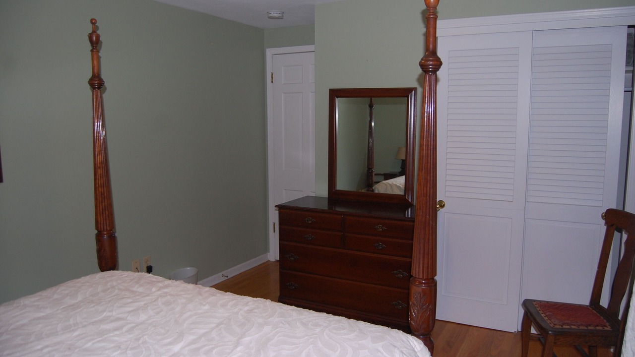 Photo of Bedroom in Cazenovia