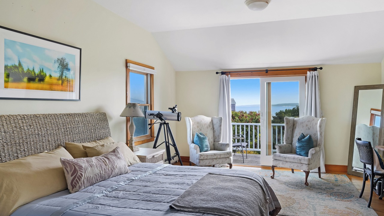 Photo of Others in Aquinnah