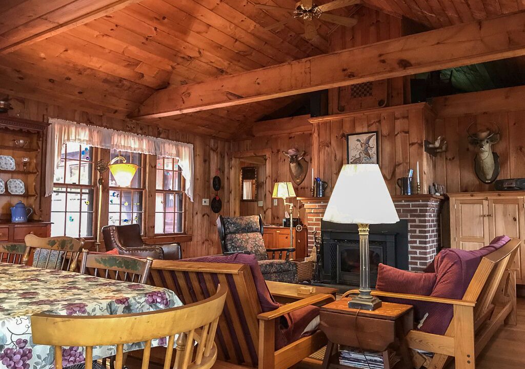 Photo of Livingroom in Otis
