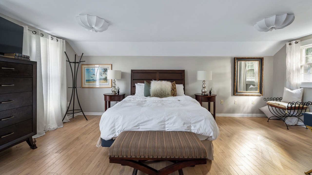 Photo of Bedroom in Kingston