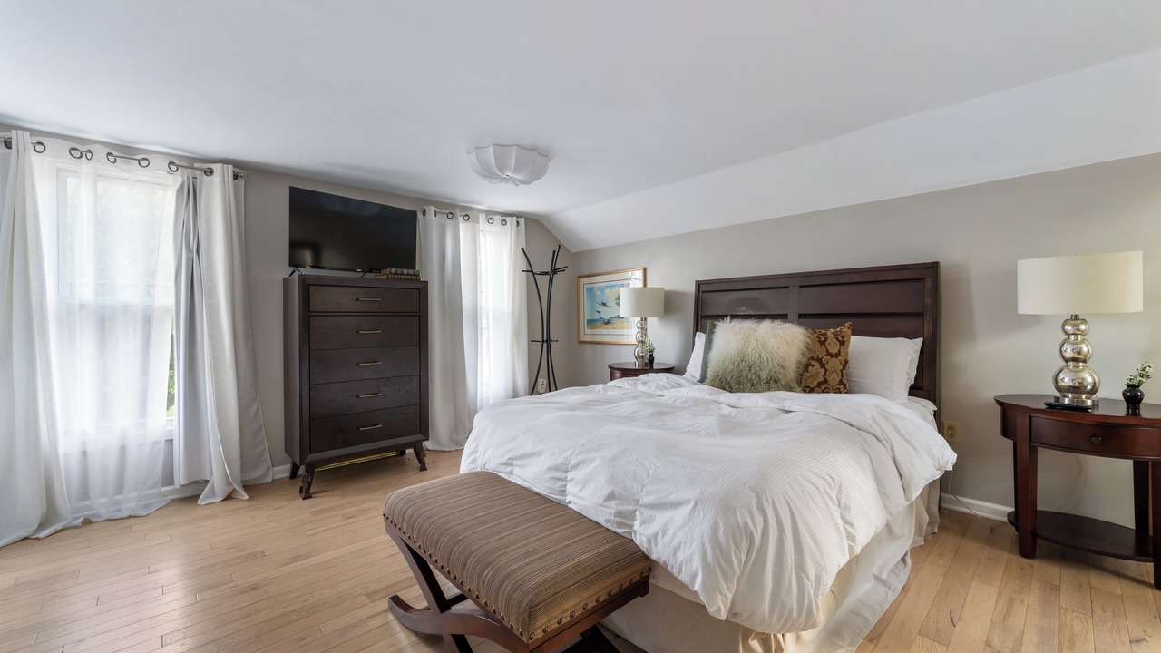 Photo of Bedroom in Kingston