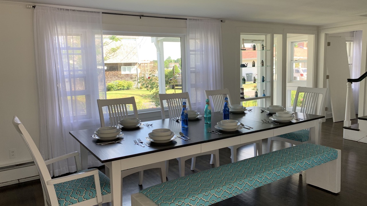 Photo of Livingroom in Hyannis