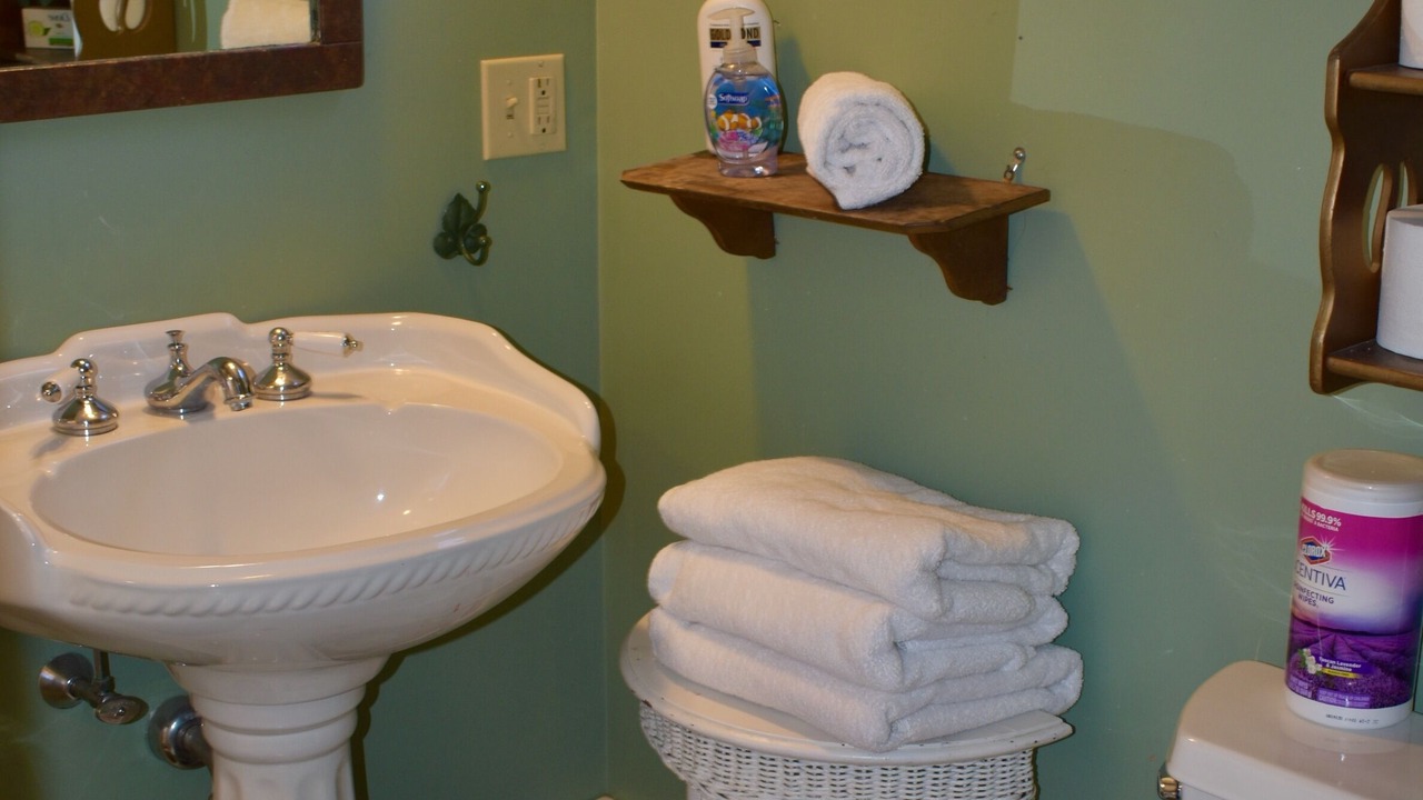 Photo of Bathroom in Yachting Village