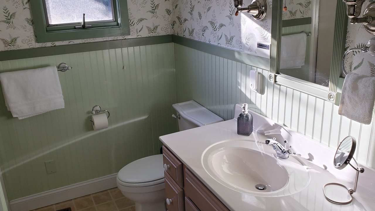 Photo of Bathroom in Summersea