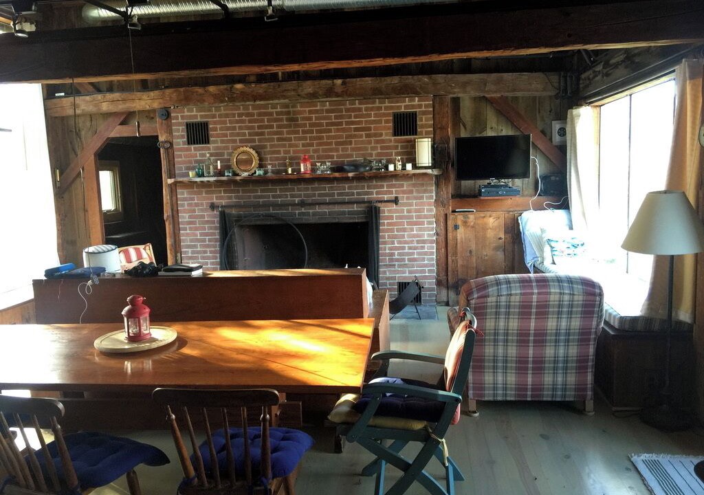 Photo of Bedroom in Monterey