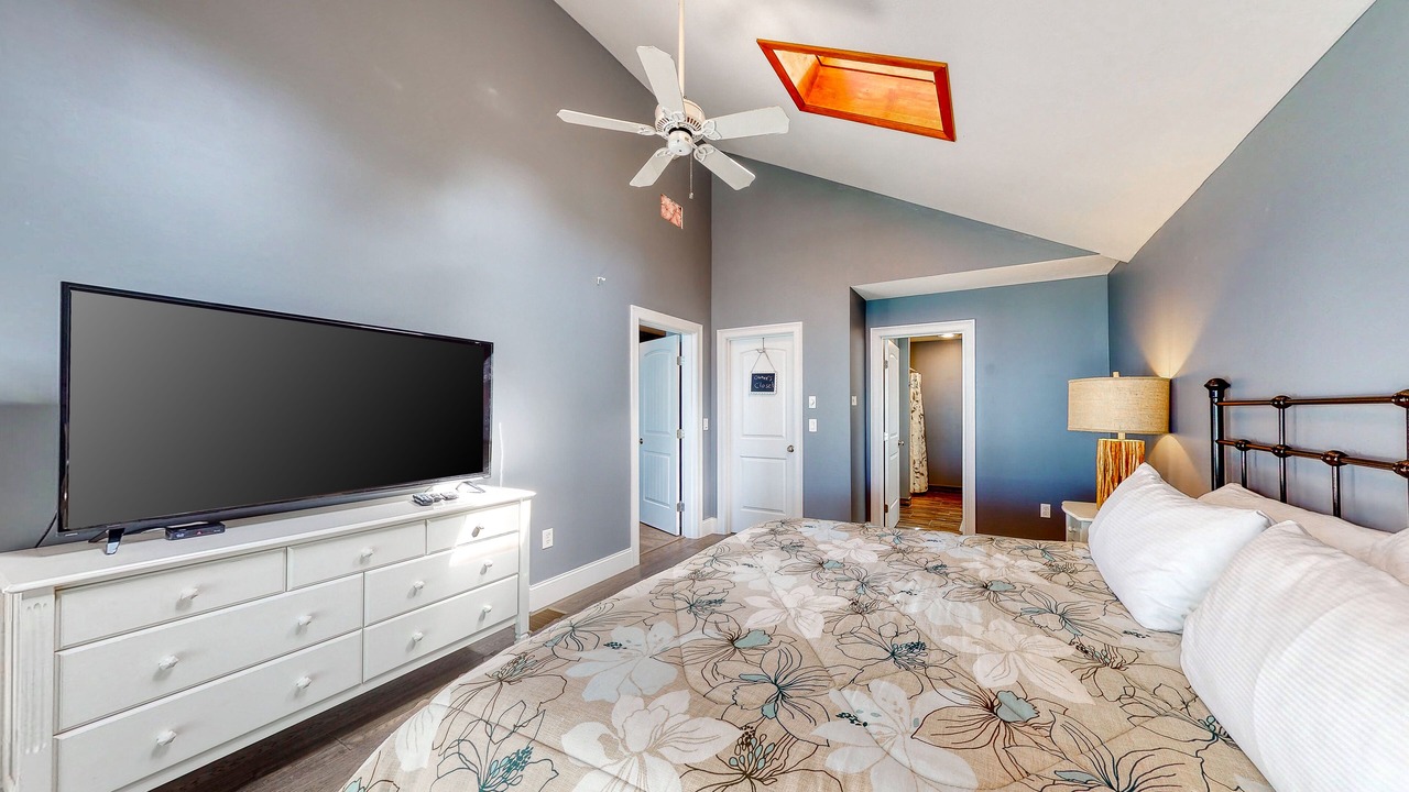 Photo of Bedroom in Center Ossipee