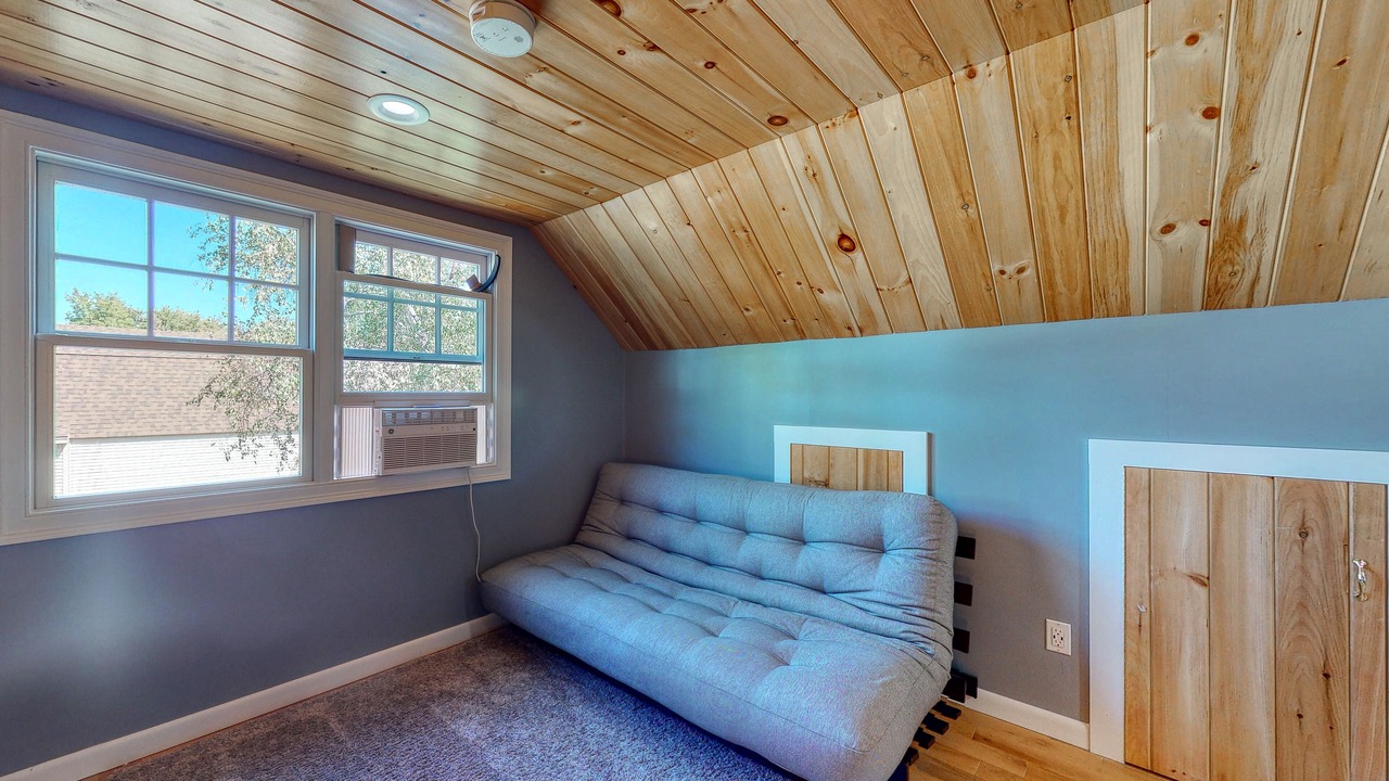 Photo of Livingroom in Center Ossipee