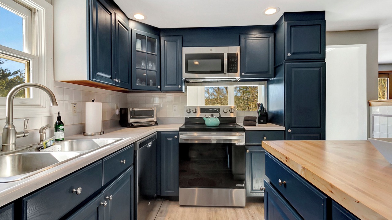 Photo of Kitchen in Londonderry