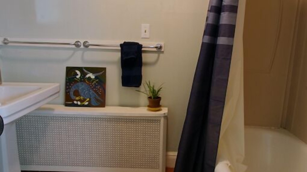 Photo of Bathroom in Glendale