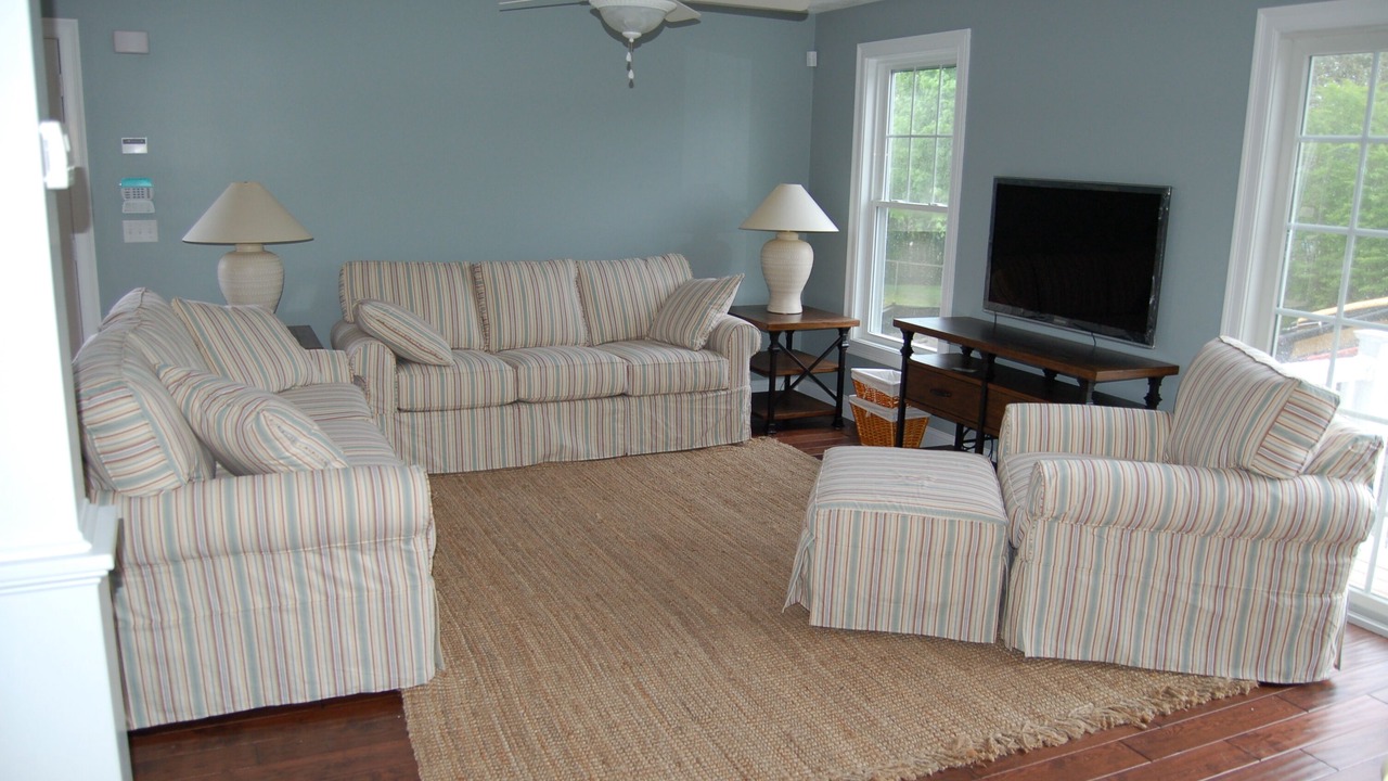 Photo of Livingroom in Newport East