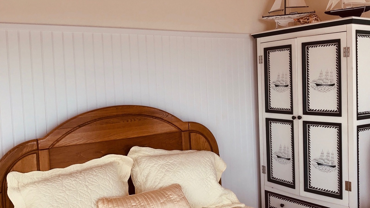 Photo of Bedroom in West Yarmouth