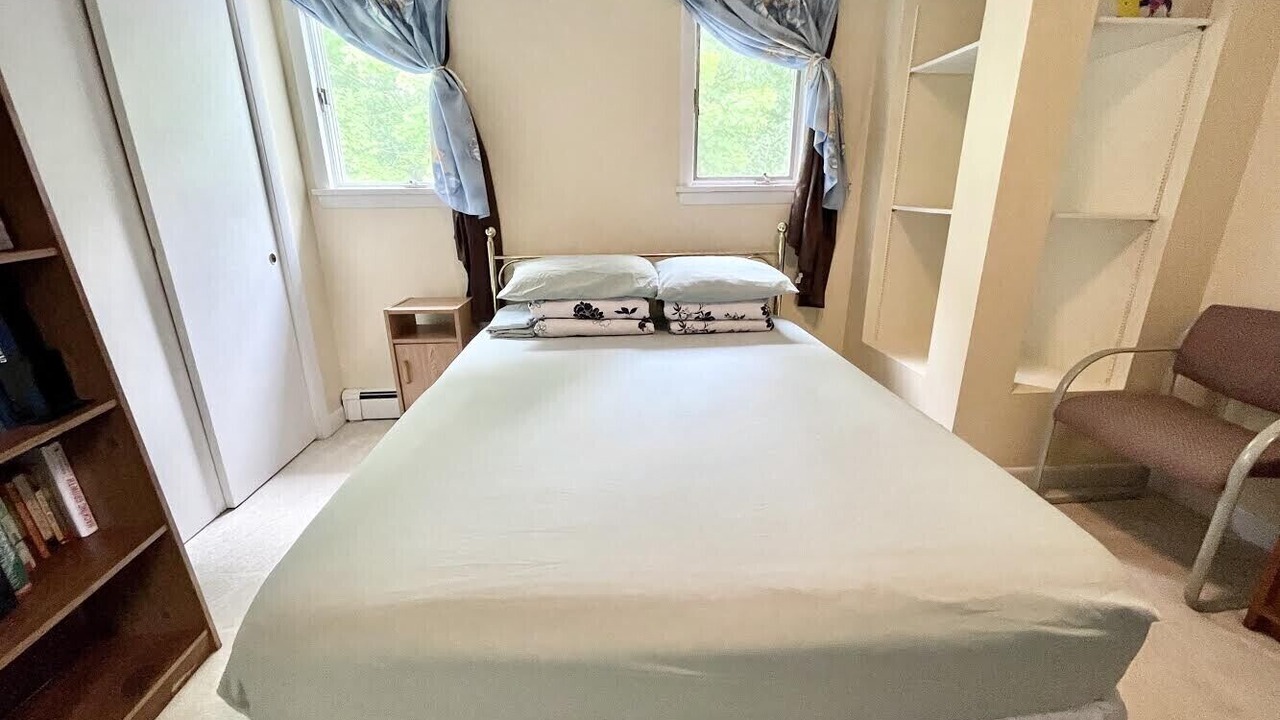 Photo of Bedroom in Wellesley