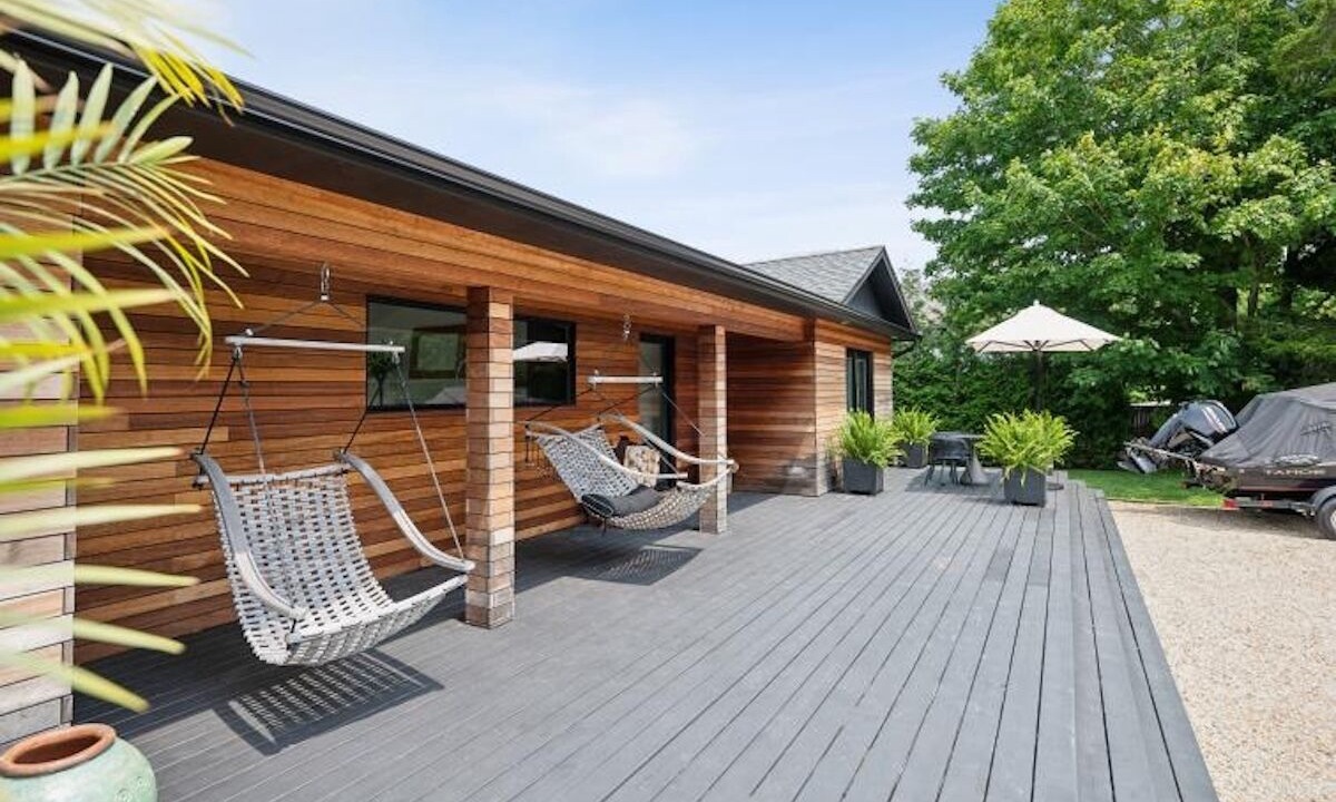 Photo of Patio Balcony in Noyack