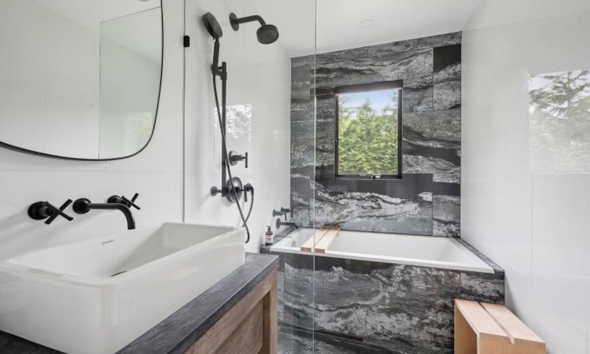 Photo of Bathroom in Noyack