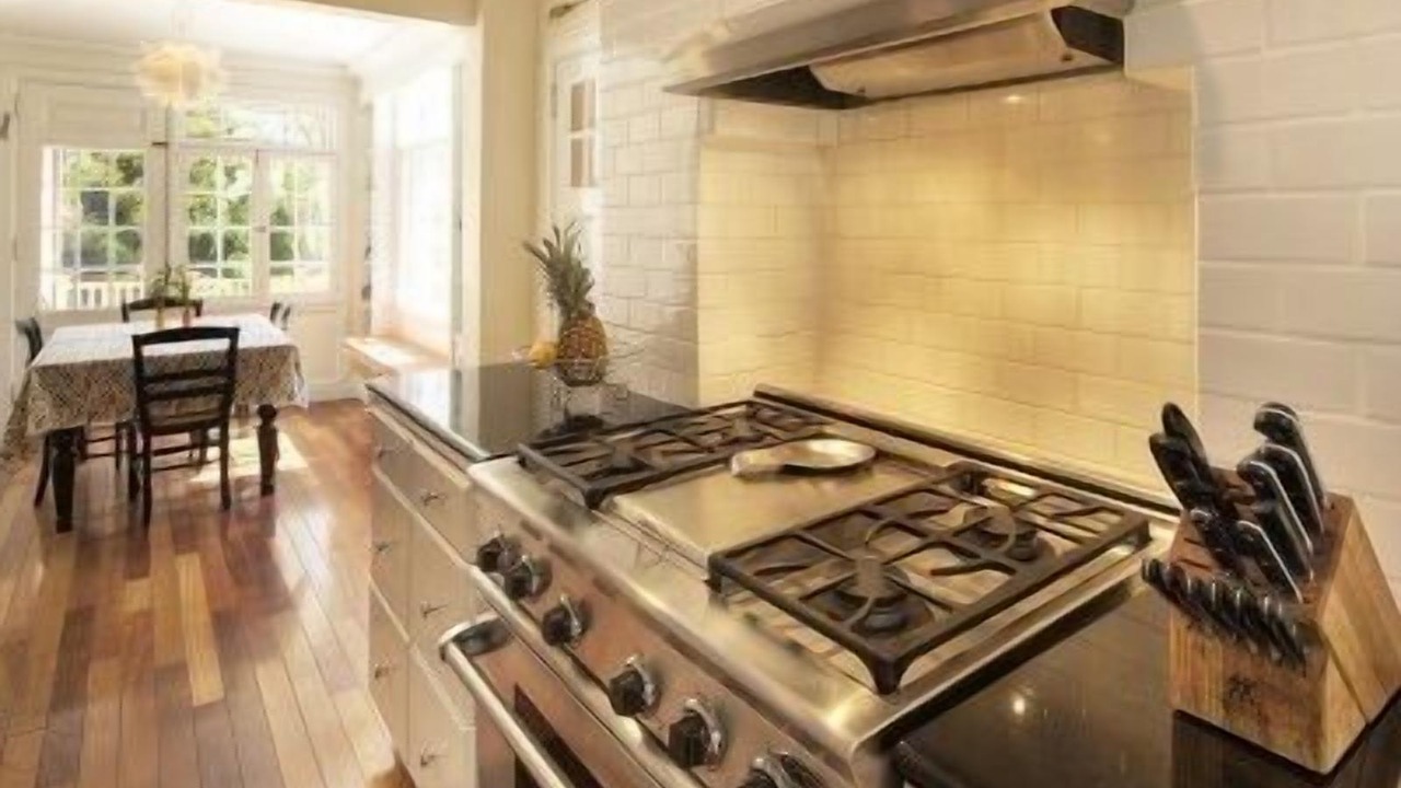 Photo of Kitchen in Top of the Hill