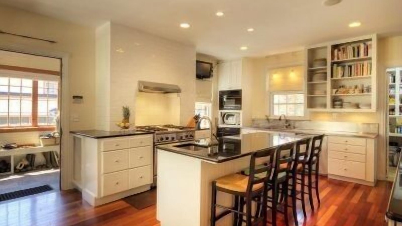 Photo of Kitchen in Top of the Hill