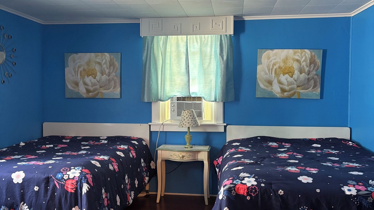 Photo of Bedroom in Moultonborough