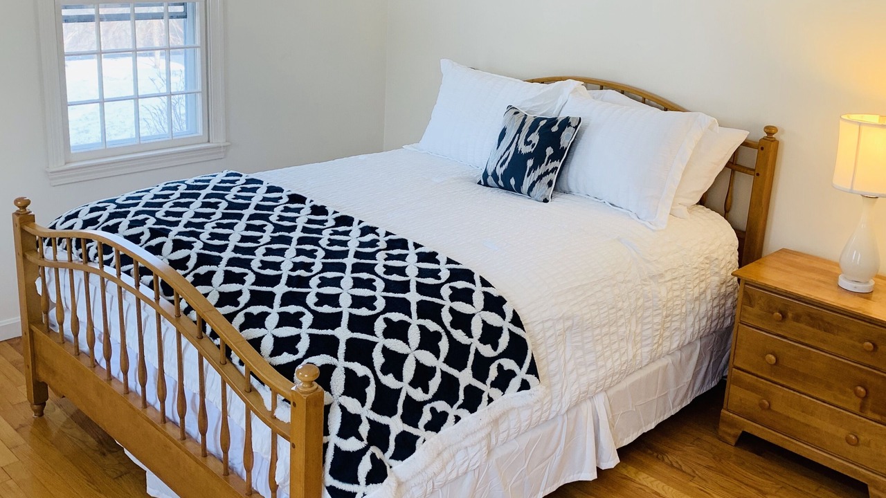 Photo of Bedroom in Brewster