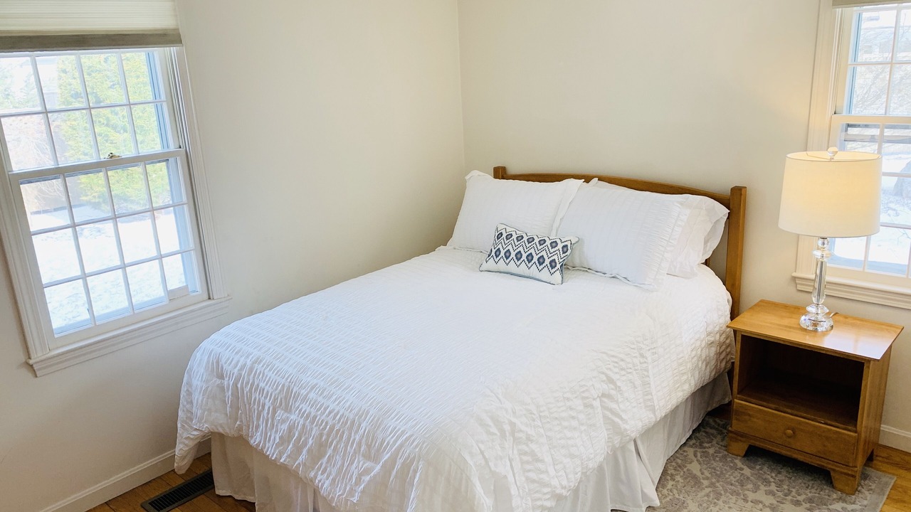 Photo of Bedroom in Brewster