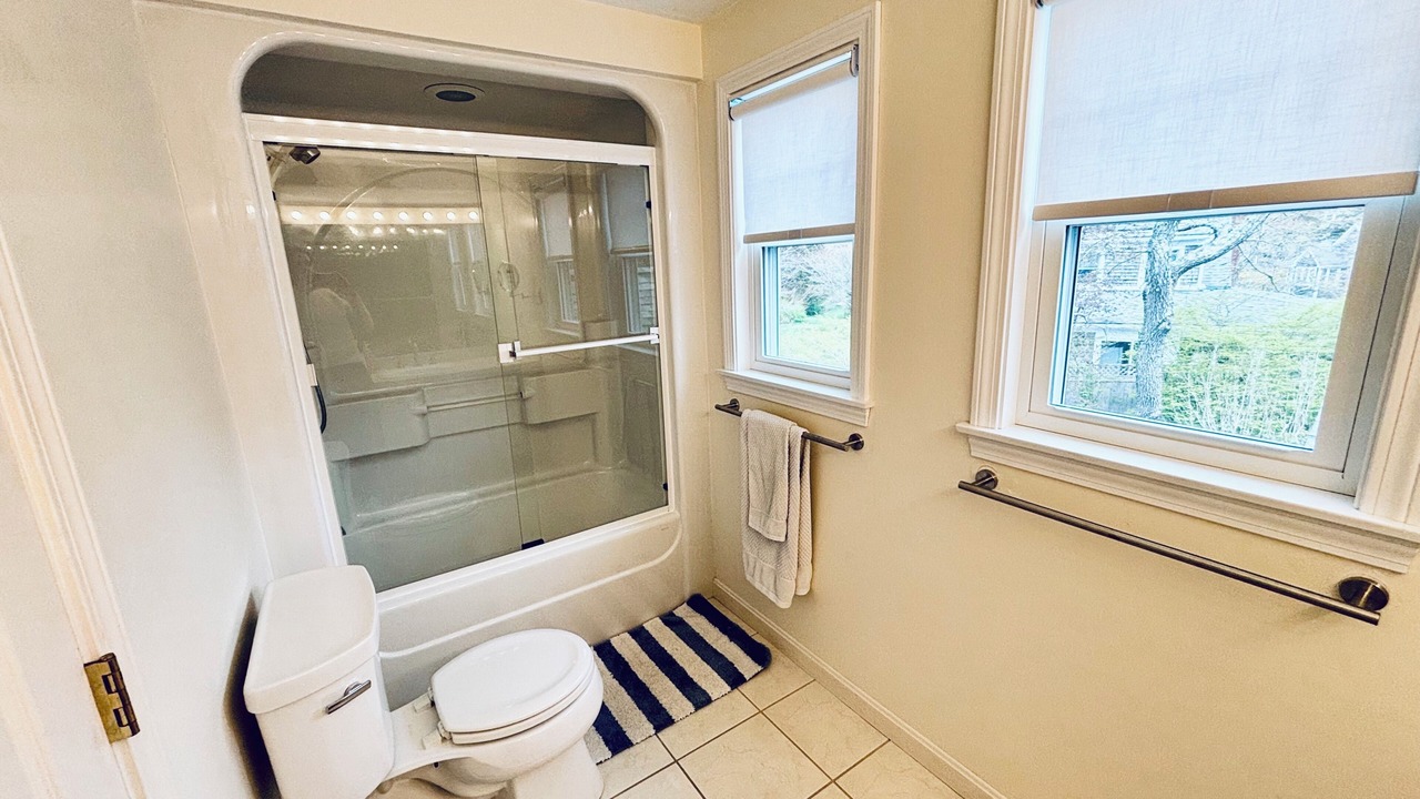Photo of Bathroom in Brewster