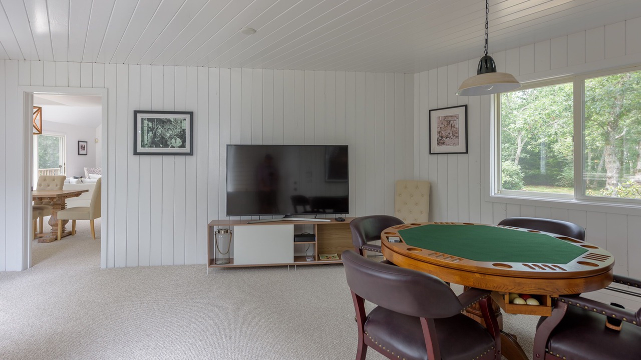 Photo of Bedroom in Vineyard Haven