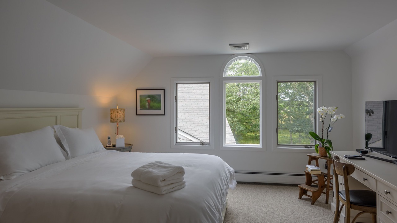 Photo of Bedroom in Vineyard Haven