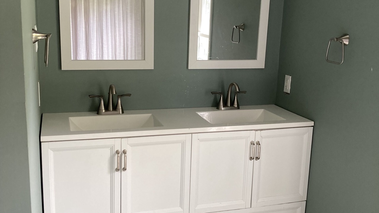 Photo of Bathroom in Katama