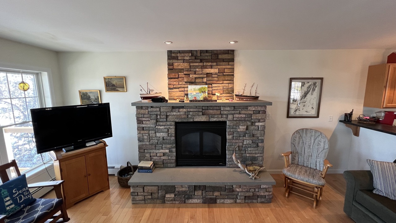 Photo of Livingroom in Orrs Island